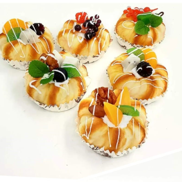 Fridge Magnet Cup Cake Shape - Image 2